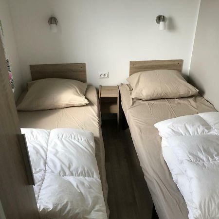 Caravan Middelkerke Hotel Екстериор снимка