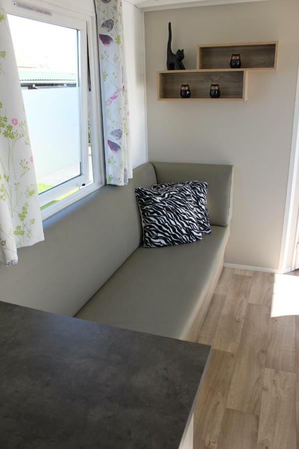 Caravan Middelkerke Hotel Екстериор снимка